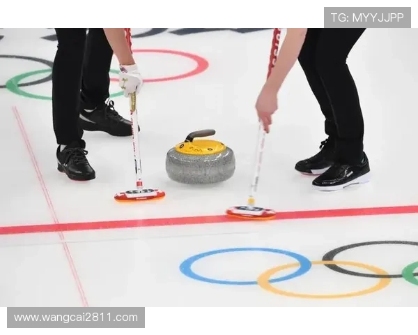 冰壶赛事精彩直播:冰面之上的智慧与技巧对决 冰壶赛事精彩直播:冰面之上的智慧与技巧对决